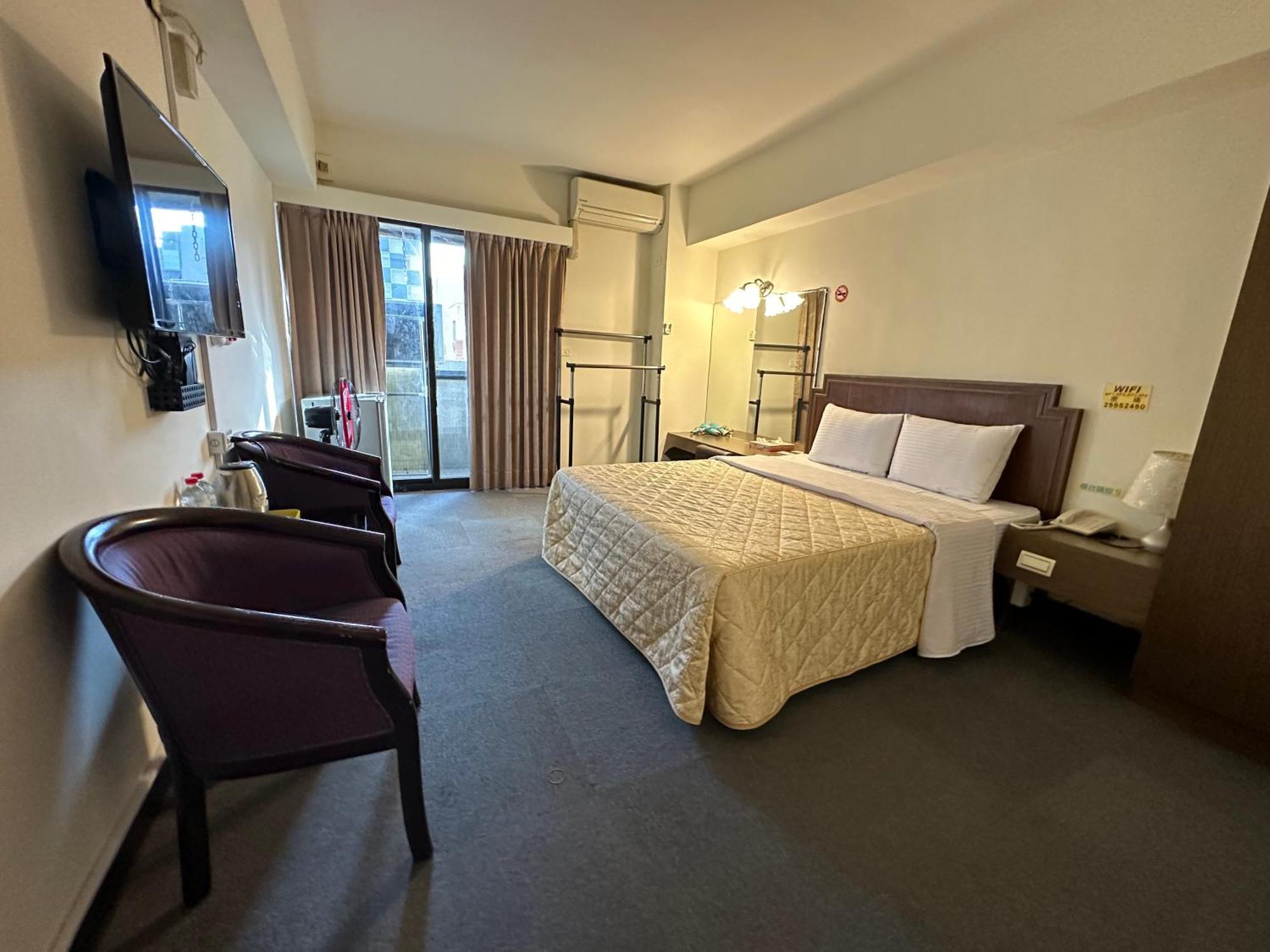 Chian Huei Business Hotel Taipei Exterior photo