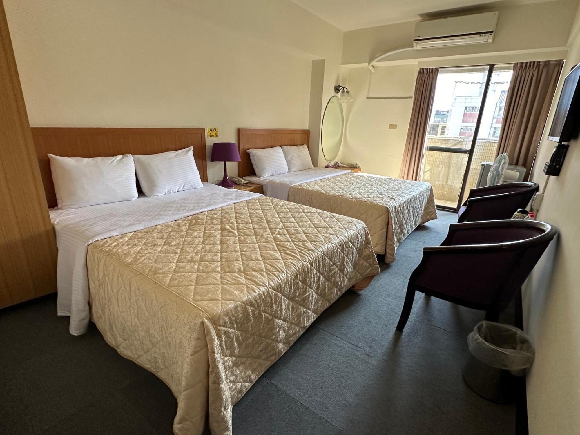 Chian Huei Business Hotel Taipei Exterior photo