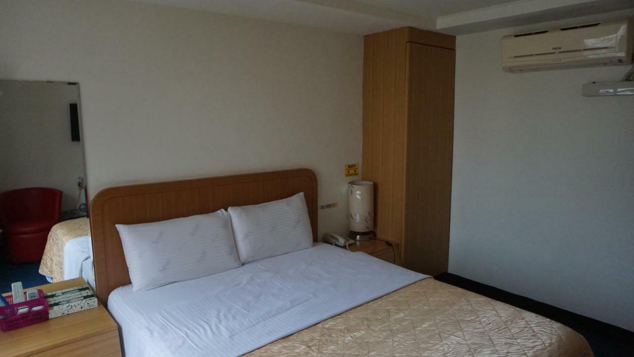 Chian Huei Business Hotel Taipei Exterior photo